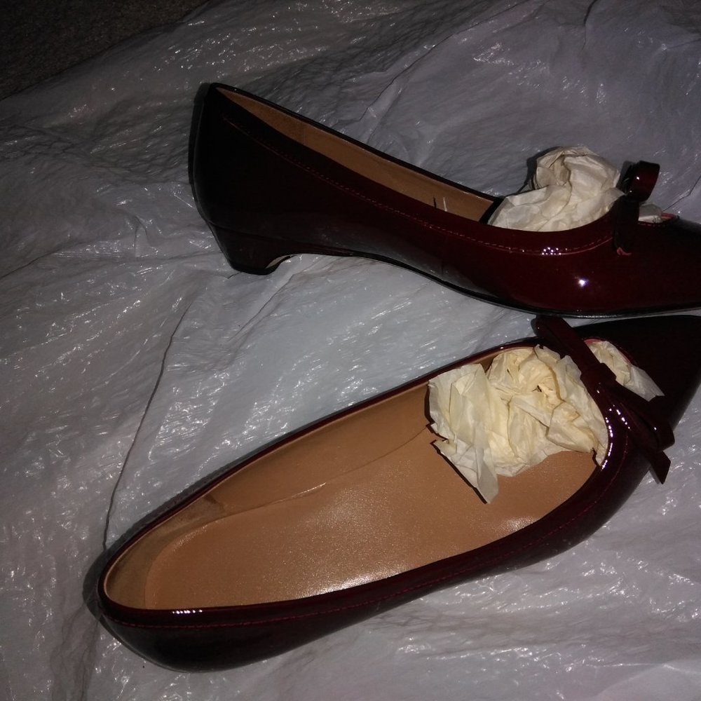 Shoes - Picture 7 of 16